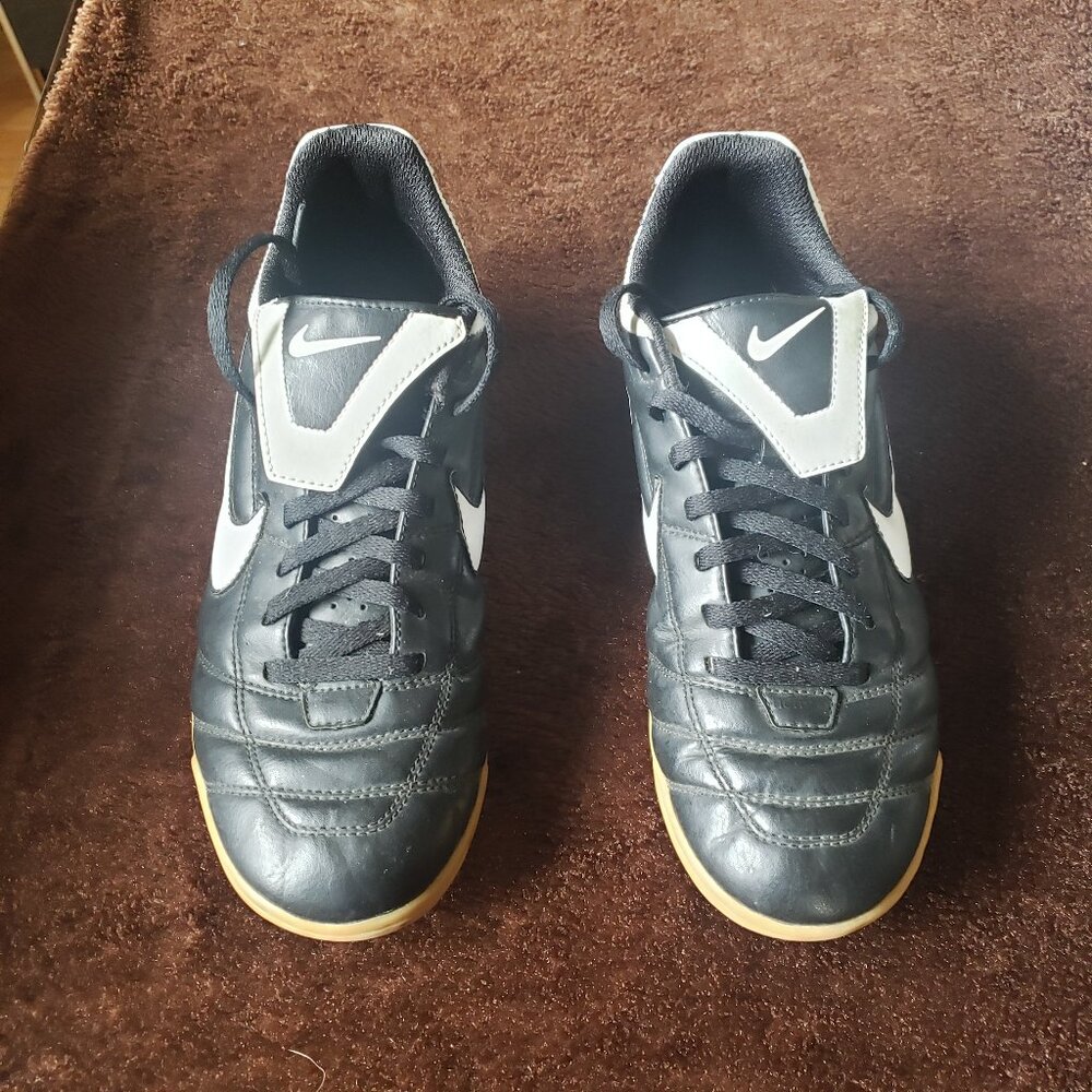 Nike Tiempo Indoor Soccer shoes